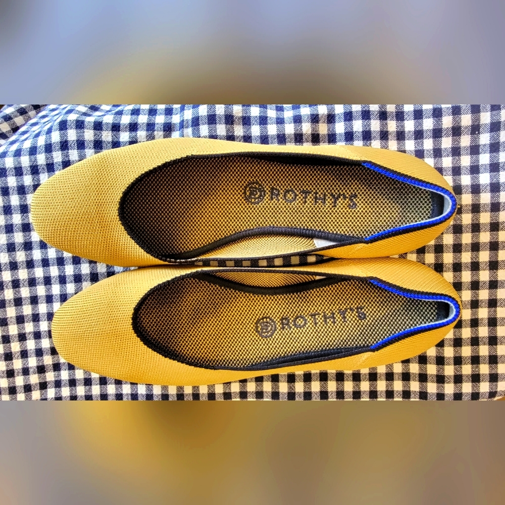 Rothy's size 10 mustard